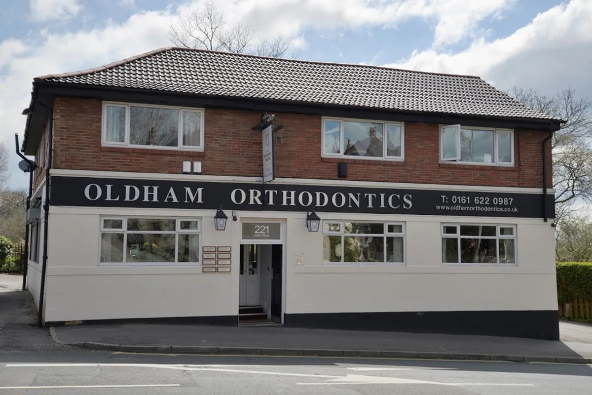 The exterior of Oldham Orthodontics at 221 Hollins Road